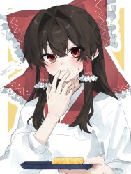 hakurei reimu from touhou