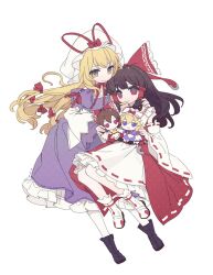 hakurei reimu from touhou