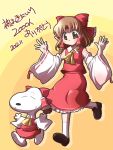 ascot bow brown_eyes brown_hair chamupei cosplay detached_sleeves hair_bow hair_tubes hakurei_reimu hakurei_reimu_(cosplay) highres long_sleeves peanuts shirt skirt skirt_set snoopy touhou translated wide_sleeves rating:Safe score:0 user:danbooru