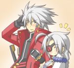  blazblue blush eyepatch green_eyes heterochromia hug nu-13 pizapote ragna_the_bloodedge red_eyes white_hair 