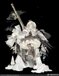  1girl absurdres asymmetrical_legwear black_background black_dress capelet colored_eyelashes copyright_notice crown cui_pi_zha_xia_qiu detached_sleeves dress erma_(girls'_frontline) feathered_wings flower fur-trimmed_capelet fur-trimmed_sleeves fur_trim girls_frontline gun hair_flower hair_ornament hands_on_own_face highres looking_at_viewer mini_crown open_mouth solo thigh-highs weapon weibo_logo weibo_username white_flower white_hair white_sleeves wings yellow_eyes 