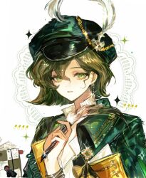  1girl absurdres brown_hair cabbie_hat cape green_cape green_eyes green_hat hair_between_eyes hand_up hat hat_feather highres holding holding_quill mole mole_under_eye parted_lips quill recoleta_(reverse:1999) reverse:1999 shirt short_hair solo sparkle upper_body weiyan_(nbnbmwnl) white_background white_shirt 