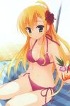  1girl absurdres bikini blonde_hair breasts cleavage drink flower glass green_eyes halterneck hibiscus highres huge_filesize kanemoto_akari kobuichi noble_works pink_bikini ponytail side-tie_bikini sitting swimsuit yokozuwari 