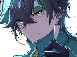  1boy black_gloves black_hair commentary_request earrings genshin_impact gloves green_hair headband jewelry kinich_(genshin_impact) long_sleeves looking_at_viewer male_focus multicolored_eyes multicolored_hair necoco112061 piercing simple_background solo watermark white_background zipper 