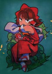  1girl absurdres black_eyes bow brown_hair chest_sarashi commentary_request detached_sleeves dot_nose floating floating_hair green_background hair_bow hair_tubes hakama hakama_pants hakurei_reimu highres inuyama_konan japanese_clothes orb pants red_bow red_hakama red_shirt sandals sarashi shirt sleeveless sleeveless_shirt solo tabi touhou yin_yang yin_yang_orb zouri 