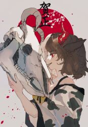  1girl animal_ears animal_print animal_skull brown_hair chinese_zodiac commentary_request cow_ears cow_girl cow_horns cow_print cow_print_shirt highres holding holding_skull horns long_sleeves multicolored_hair open_mouth profile red_horns shinjitsu_no_kuchi skull smile solo split-color_hair touhou upper_body ushizaki_urumi white_hair year_of_the_ox 