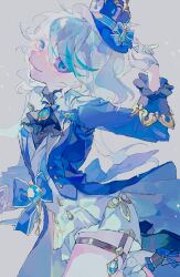  1girl arm_up ascot blue_ascot blue_eyes blue_gemstone blue_hat blue_jacket blue_shirt blue_vest closed_mouth commentary_request frilled_shirt_collar frills furina_(genshin_impact) garter_straps gem genshin_impact gloves grey_background hair_between_eyes half_gloves hat highres jacket layered_ascot long_sleeves open_clothes open_jacket shinjitsu_no_kuchi shirt short_hair shorts simple_background smile solo thigh_strap vest white_hair white_shorts 