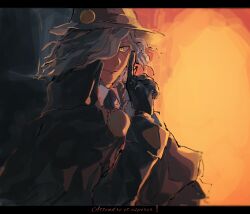  1boy azisaiharumaki56 black_gloves black_necktie commentary_request edmond_dantes_(fate) fate/grand_order fate_(series) french_text gloves grey_hair hat highres index_finger_raised long_sleeves looking_at_viewer male_focus necktie parted_lips short_hair solo translation_request upper_body yellow_eyes 