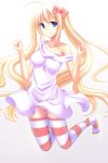  1girl blonde_hair blue_eyes bow breasts colored end_(chicism) hair_bow highres long_hair looking_at_viewer original smile solo striped striped_legwear thighhighs twintails very_long_hair 