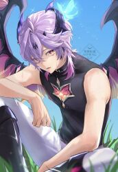  1boy arm_on_knee black_boots boots commentary_request dragon_boy dragon_horns dragon_wings durin_(genshin_impact) genshin_impact highres horns looking_at_viewer male_focus necoco112061 open_mouth pants sleeveless solo sweat white_pants wings 