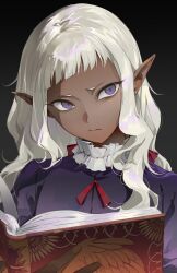  1boy androgynous blunt_bangs book collar dark-skinned_male dark_elf dark_skin dungeon_meshi elf high_collar highres holding holding_book long_hair looking_at_viewer male_focus pointy_ears solo thistle_(dungeon_meshi) violet_eyes wavy_hair white_collar white_hair yansi_272 