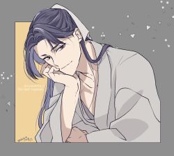  1boy border chinese_clothes commentary_request dated grey_border hair_ribbon head_on_hand highres jinshi_(kusuriya_no_hitorigoto) kusuriya_no_hitorigoto long_hair looking_at_viewer male_focus parted_bangs ponytail purple_hair red_eyes ribbon robe smile solo takehide twitter_username white_ribbon white_robe yellow_background 