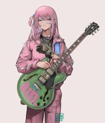  1girl absurdres bandaid bandaid_on_face black_shirt blue_eyes bocchi_the_rock! chain chain_necklace commentary_request cowboy_shot cube_hair_ornament electric_guitar gas_mask gibson_les_paul gilmuk gotoh_hitori grey_background guitar guitar_strap hair_between_eyes hair_ornament highres holding holding_plectrum instrument jacket jewelry long_hair long_sleeves looking_at_viewer mask necklace pants parted_lips pink_hair pink_jacket pink_pants plectrum shirt simple_background sleeve_cuffs solo standing track_jacket track_pants unworn_mask 