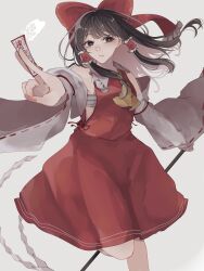  1girl absurdres ascot between_fingers bow brown_eyes brown_hair bug butterfly closed_mouth commentary_request detached_sleeves flat_chest frilled_hair_tubes frills gohei grey_background hair_bow hair_tubes hakurei_reimu highres holding holding_gohei holding_ofuda leg_up long_hair looking_at_viewer ofuda ofuda_between_fingers pepetin_0147 red_bow red_skirt ribbon-trimmed_sleeves ribbon_trim simple_background skirt skirt_set solo touhou yellow_ascot 