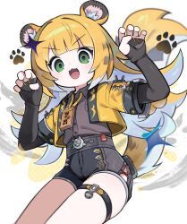  1girl animal_ear_fluff animal_ears bell black_gloves black_shirt black_shorts claw_pose collared_shirt commentary fang fingerless_gloves gloves green_eyes high-waist_skirt highres ju_fufu looking_at_viewer morizo_(morizoshop) multicolored_hair open_mouth orange_hair paw_print shirt short_shorts shorts simple_background skirt solo sparkle tail thigh_strap tiger_ears tiger_girl tiger_tail untranslatable_commentary white_hair zenless_zone_zero 