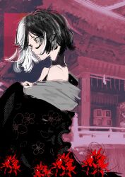  1girl absurdres black_hair black_kimono commentary english_commentary flower highres hololive hololive_english japanese_clothes kaizenzenn kimono medium_hair multicolored_hair red_flower shiori_novella shrine solo spider_lily two-tone_hair virtual_youtuber white_hair yellow_eyes 
