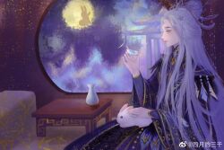  1girl absurdres alcohol animal animal_on_lap black_capelet black_hanfu blue_gem bottle bracer capelet chinese_clothes chinese_hairpin choko_(cup) chuan_er_shan closed_mouth commentary_request cowboy_shot cup expressionless eyelashes eyeshadow feather-trimmed_capelet flower forehead forehead_jewel full_moon gem grey_eyeshadow hair_flower hair_ornament hairpin hanfu high_collar highres holding holding_cup indoors light_blush lipstick long_hair long_sleeves looking_to_the_side makeup moon moonset_(shining_nikki) multiple_hairpins night nikki_(series) on_lap pavilion peacock_feathers petting pink_lips pointy_nose rabbit sake sake_bottle shining_nikki sitting solo table topknot very_long_hair watermark weibo_watermark white_hair white_rabbit_(animal) wide_sleeves window yellow_eyes yunjian 