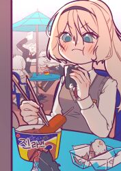  absurdres ak-12_(girls'_frontline) ak-15_(erwin)_(girls'_frontline) ak-15_(girls'_frontline) alva_(girls'_frontline_2) an-94_(girls'_frontline) beach black_hairband black_necktie blonde_hair blue_eyes chopsticks commentary_request defy_(girls'_frontline) eating fighting food girls_frontline greatyoruka63 hairband half-split_chopsticks highres holding holding_food korean_commentary long_hair necktie onigiri ponytail rpk-16_(girls'_frontline) sweater_vest table umbrella weapon 