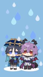  2boys absurdres armor black_bodysuit black_hair black_shorts blue_background blue_cape blue_hat blue_kimono blunt_ends bodysuit boots bow breasts bridal_gauntlets cape capelet chibi closed_mouth dragon_tail dragon_wings durin_(genshin_impact) full_body genshin_impact hat highres japanese_armor japanese_clothes jingasa juban kimono knee_warmers kote kunimi_(akihito9696) kurokote layered_sleeves male_focus mandarin_collar medium_breasts multiple_boys open_clothes open_kimono pants parted_lips purple_bow purple_hair purple_ribbon purple_rope red_eyes ribbon rope scaramouche_(genshin_impact) short_hair shorts socks tail tassel toes two-tone_kimono vision_(genshin_impact) water_drop white_kimono white_pants wings 