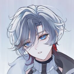  1boy belt blue_eyes chest_harness coat crowrian_02 earrings fur-trimmed_coat fur_trim genshin_impact grey_background grey_hair harness head_tilt highres illuga_(genshin_impact) jewelry looking_at_viewer male_focus mole mole_under_eye multicolored_coat multicolored_hair open_clothes open_coat parted_lips red_hair single_earring sleeveless sleeveless_turtleneck solo streaked_hair sweater turtleneck turtleneck_sweater two-tone_hair upper_body 
