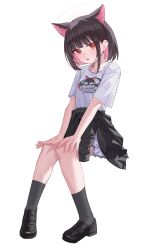  1girl absurdres animal_ears animal_print black_hair black_shoes black_socks blue_archive cat_ears cat_girl cat_print colored_inner_animal_ears colored_inner_hair commentary highres invisible_chair kazusa_(band)_(blue_archive) kazusa_(blue_archive) looking_at_viewer manjie multicolored_hair official_alternate_costume pink_hair pleated_skirt red_eyes shirt shoes short_hair short_sleeves sitting skirt socks solo two-tone_hair white_background white_shirt white_skirt 