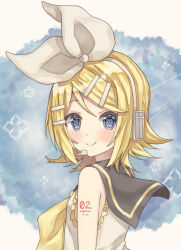  1girl bare_shoulders black_sailor_collar blonde_hair blue_eyes bow breasts commentary_request hair_bow hair_ornament hairclip headphones headset kagamine_rin looking_at_viewer neckerchief number_tattoo parallel_hairclips sailor_collar shirt short_hair sleeveless sleeveless_shirt small_breasts smile tattoo tsutsuji_(suisai02) upper_body vocaloid white_bow white_shirt yellow_neckerchief yellow_trim 