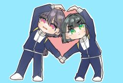 2girls :d arm_up black_hair blue_background blue_jacket blue_pants blue_track_suit blunt_bangs blunt_ends bob_cut commentary_request full_body green_eyes hair_intakes hair_ornament hasu_no_sora_gym_uniform heart_arms heart_arms_duo highres jacket jellyfish_cut katsuragi_izumi leaning_to_the_side long_hair long_sleeves looking_at_viewer love_live! love_live!_hasu_no_sora_jogakuin_school_idol_club momose_ginko multiple_girls open_mouth outline outstretched_arm pants pink_eyes puripuri_hurai shoes short_hair simple_background smile standing sweatdrop track_jacket track_pants track_suit triangle_hair_ornament v-shaped_eyebrows virtual_youtuber white_outline white_shoes 
