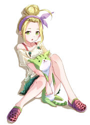  1girl absurdres ahoge aqua_skirt ayune_(kei) blonde_hair clothes_writing collarbone commentary_request crocs forehead full_body green_eyes hair_bun hair_ornament hair_ribbon hairclip heaven_burns_red highres holding holding_stuffed_toy huge_ahoge legs looking_at_viewer medium_hair miniskirt ooshima_yotsuha open_mouth parallel_hairclips parted_bangs pleated_skirt purple_ribbon ribbon shirt short_sleeves sidelocks simple_background single_bare_shoulder single_hair_bun sitting skirt solo spread_legs stuffed_animal stuffed_cat stuffed_toy t-shirt tareme v_arms white_background white_shirt 