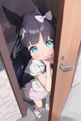  1girl aged_down alternate_hair_color animal_ears black_hair blue_eyes blunt_bangs blush bow chrono_genesis_(umamusume) commentary_request doorway ear_bow hair_between_eyes hair_ornament highres horse_ears horse_girl horse_tail long_hair looking_at_viewer pink_skirt saboten_mushi shirt shoes short_sleeves skirt socks tail umamusume white_shirt white_socks 