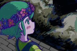  1boy basil_(headspace)_(omori) basil_(omori) blue_overalls blush colored_skin commentary_request flower flower_wreath green_eyes green_hair green_shirt head_wreath highres male_focus omori overalls parted_lips scene_reference shirt short_hair sidelocks solo t-shirt tamponade white_skin 