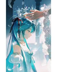  1girl 1other aqua_bow backless_dress backless_outfit black_ribbon bow closed_mouth commentary coronation crown dress feathers from_side hatsune_miku highres holding holding_crown jewelry lace long_hair looking_down necklace out_of_frame pearl_necklace pillarboxed requiem_(requiem_art) ribbon untranslatable_commentary vocaloid white_feathers 