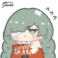 1girl artist_name bandage_over_one_eye chibi chibi_only commentary english_commentary green_eyes long_hair phrolova_(wuthering_waves) simple_background solo swlvien wuthering_waves 