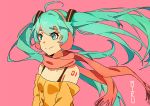  1girl ahoge character_name earmuffs floating_hair green_eyes green_hair hatsune_miku long_hair pink_background scarf smile solo twintails very_long_hair vocaloid zhuxiao517 