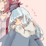  2girls arm_around_shoulder blue_hair bow closed_eyes fujiwara_no_mokou hair_bow hand_on_shoulder hat kamishirasawa_keine komaku_juushoku long_hair multiple_girls ribbon silver_hair sleeping smile suspenders touhou 