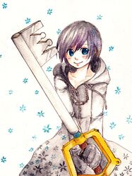  1girl black_hair blue_eyes cloak gloves keyblade kingdom_hearts kingdom_hearts_358/2_days short_hair solo xion81314 xion_(kingdom_hearts) 