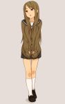  1girl hands_in_pockets kiiroi_tamago long_hair school_uniform serafuku simple_background skirt solo 