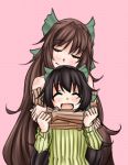  2girls bare_shoulders black_hair brown_hair casual child closed_eyes facing_viewer happy hug hug_from_behind long_hair mother_and_daughter multiple_girls open_mouth pink_background reiuji_utsuho ribbed_sweater simple_background smile sweater touhou very_long_hair wisp_d 