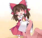  1girl ^_^ ascot bare_shoulders blush bow brown_hair closed_eyes commentary_request detached_sleeves hair_bow hair_tubes hakurei_reimu hammer_(sunset_beach) happy minigirl open_mouth skirt skirt_set smile solo touhou wide_sleeves 
