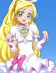  1girl blonde_hair blue_background bow brooch choker cure_rhythm green_eyes jewelry long_hair looking_at_viewer magical_girl manji_(tenketsu) minamino_kanade open_mouth ponytail precure simple_background solo suite_precure very_long_hair 