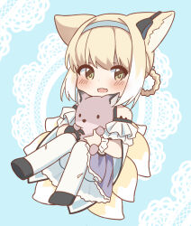  1girl :d absurdres animal animal_ears animalization arknights bare_shoulders black_footwear black_gloves blonde_hair blue_background blush braid brown_eyes doily fox fox_ears fox_girl fox_tail gloves hair_rings highres holding holding_animal kitsune looking_at_viewer multicolored_hair pantyhose purple_skirt ryoku_sui shirt shoes skirt smile solo sussurro_(arknights) suzuran_(arknights) tail two-tone_hair white_hair white_pantyhose white_shirt 