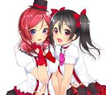  2girls :d asymmetrical_docking black_hair blush bokura_wa_ima_no_naka_de bow breast_press bust earrings fingerless_gloves gloves hair_bow hat jewelry looking_at_viewer love_live!_school_idol_project matarou_(genkai_toppa) mini_top_hat multiple_girls nishikino_maki open_mouth red_eyes redhead short_hair smile top_hat twintails v violet_eyes white_background yazawa_nico 