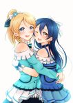  2girls :d ayase_eli bare_shoulders blonde_hair blue_eyes blue_hair bow earrings gloves hair_bow highres hug jewelry lilylion26 long_hair love_live!_school_idol_project multiple_girls one_eye_closed open_mouth ponytail smile sonoda_umi yellow_eyes 