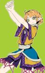  1girl blonde_hair green_background green_eyes japanese_clothes mizuhashi_parsee pointy_ears short_hair solo thupoppo touhou 