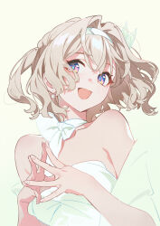  1girl :d absurdres alternate_costume alternate_hair_length alternate_hairstyle bare_shoulders blue_eyes blue_pupils bow bow_choker chinese_commentary choker commentary_request dress earrings firefly_(honkai:_star_rail) gradient_background green_background green_shawl grey_hair hair_between_eyes hair_ornament hairband hands_up highres honkai:_star_rail honkai_(series) jewelry looking_at_viewer medium_hair multicolored_eyes one_side_up open_mouth pearl_earrings pink_eyes shawl simple_background smile solo steepled_fingers strapless strapless_dress sylvia_(huajiuhuajiu) upper_body white_bow white_choker white_dress white_hairband yellow_eyes 