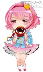  1girl berry_jou chibi eyeball hairband heart highres komeiji_satori looking_at_viewer pink_hair short_hair simple_background solo third_eye touhou white_background 