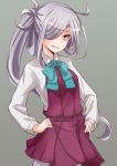  1girl ahoge anti_(untea9) asashimo_(kantai_collection) bowtie clenched_teeth cowboy_shot grey_background grey_eyes hair_over_one_eye hands_on_hips kantai_collection long_ponytail looking_at_viewer pleated_skirt ponytail purple_skirt school_uniform silver_hair simple_background skirt solo 