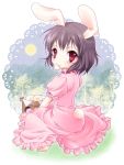  animal_ears bad_id barefoot black_hair bunny_ears bunny_tail dress eating error from_behind inaba_tewi looking_back rabbit_ears red_eyes short_hair tail touhou 