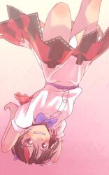  1girl arms_up arrow_print black_hair blue_bow blue_bowtie blue_sash blush bow bowtie buttons collared_shirt commentary_request foot_out_of_frame gradient_background grin kijin_seija looking_at_viewer one-hour_drawing_challenge pink_background rangycrow red_eyes red_streaks sash shirt short_hair short_sleeves skirt small_horns smile solo thighs touhou upside-down white_shirt white_skirt white_streaks 