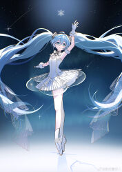  1girl absurdres ahoge arm_up ballerina ballet_slippers bisho_imobing_hito blue_eyes blue_hair bow choker commentary_request dress full_body gloves grey_bow hair_between_eyes hatsune_miku highres long_hair snowflakes solo star_(sky) tutu twintails very_long_hair vocaloid white_dress white_gloves 