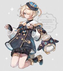  1boy artist_name beret black_boots black_gloves black_hat black_jacket black_ribbon black_shirt black_shorts blonde_hair blue_eyes boots buttons closed_mouth colored_eyelashes commentary_request double-breasted expressionless fingerless_gloves freminet_(genshin_impact) genshin_impact gloves gold_thighlet gold_trim grey_background hair_over_one_eye hands_up hat highres jacket jagabokkuru jewelry long_sleeves looking_at_viewer male_focus non-humanoid_robot one_eye_covered parted_bangs pers_(genshin_impact) pouch puffy_long_sleeves puffy_sleeves ribbon robot robot_animal shirt short_hair short_shorts shorts signature simple_background solo sparkle thigh_pouch thighlet watermark 